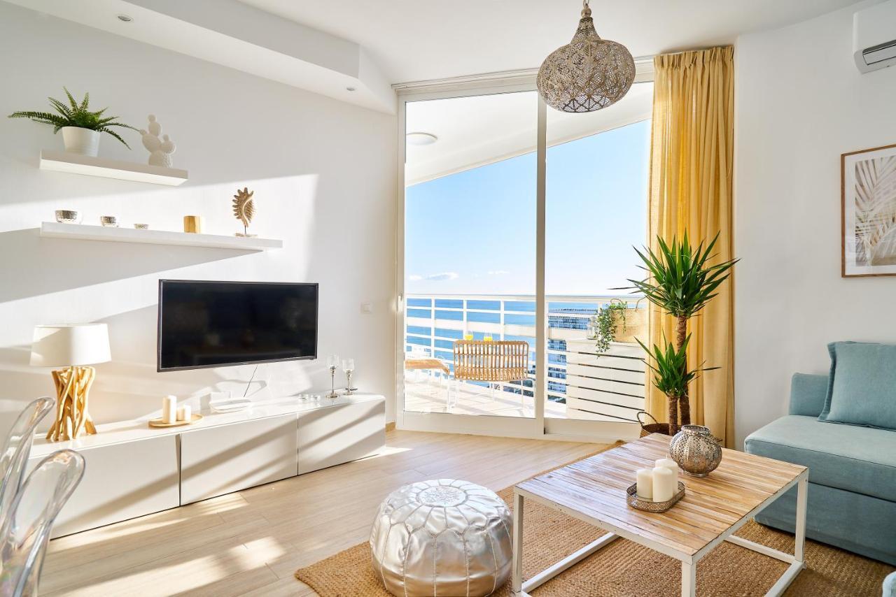 Sunset Beach Charming Apartment With Jacuzzi Torremolinos Luaran gambar