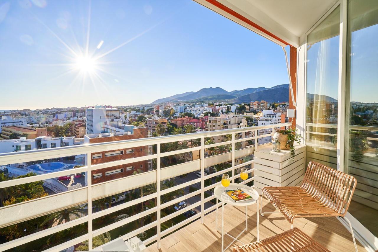Sunset Beach Charming Apartment With Jacuzzi Torremolinos Luaran gambar